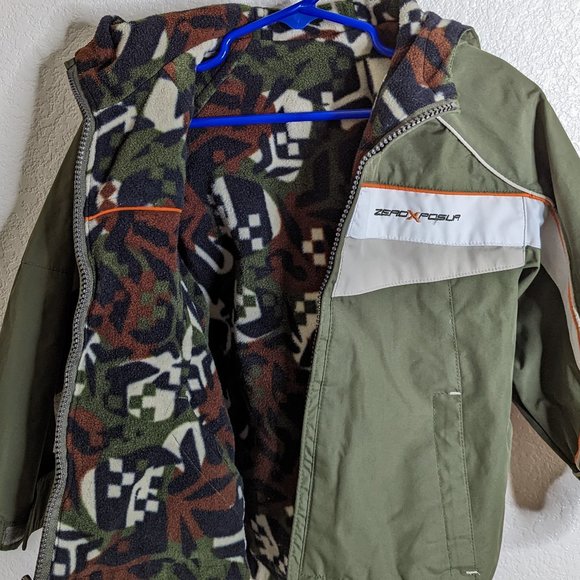 NWOT Reversible ZeroXposur Olive Green & Camo All-Weather Hooded Jacket (4T) - Picture 1 of 10